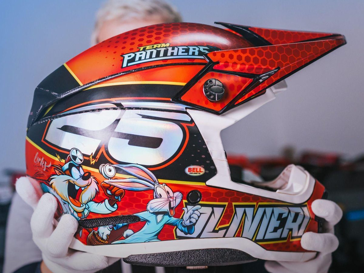 Casco personalizzato Licks Customs
